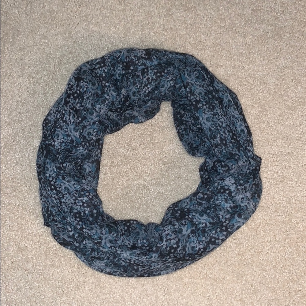 Blue Patterned Infinity Scarf - Picture 2 of 2